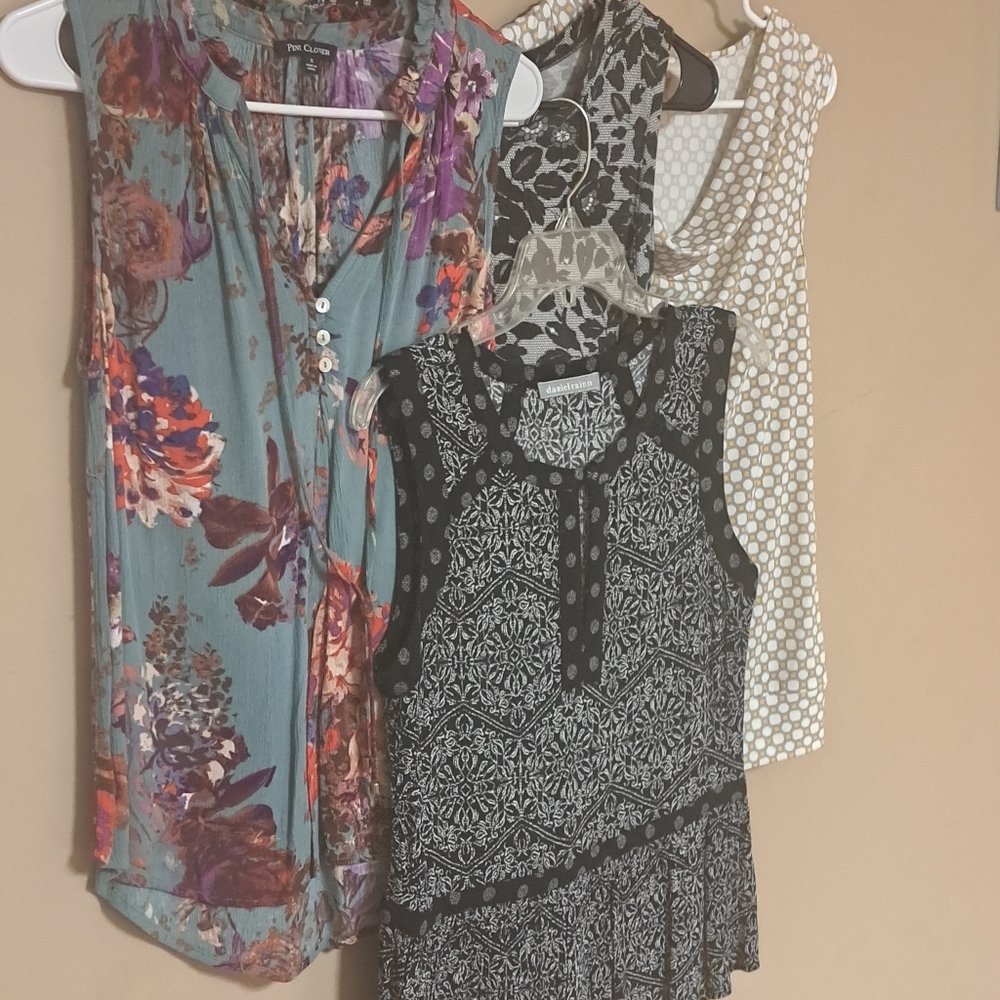 Bundle of 4 Summer Women Tops